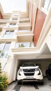 Avan The Casa Luxury 2-Bedroom Apartment near Calangute Beach Pool & Gym - 8