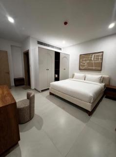 Pearl stay - 2