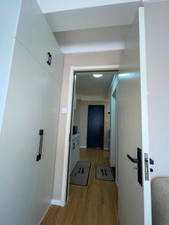 Classic Studio near Junction Mall, Ngong Road - 9