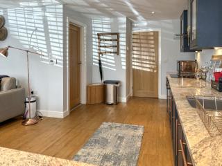 Springwood Cottage - Ukc9437 - 1