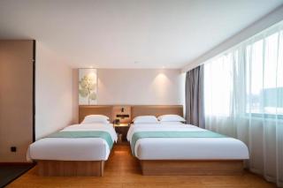 GreenTree Inn Express Hangzhou Xixi Wetland - 1