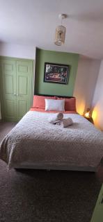 Casa Verde - 2BR - Fast Wifi - Free Parking - 0