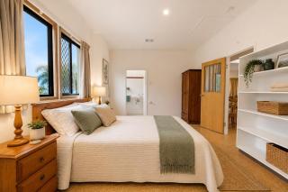 Brilliant Hinterland & Ocean Views - Farm Stay - 8