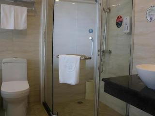 GreenTree Inn ShangHai KangQiao Industrial Zone JinXiu Road Business Hotel - 1