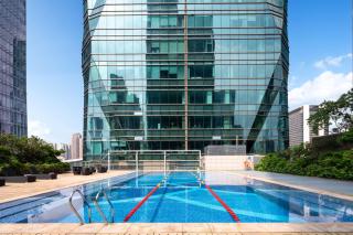 voco Suites Shenzhen Huanggang by IHG - 3