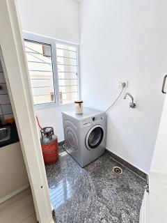 Cosy 2BHK in RT Nagar 101 - 8