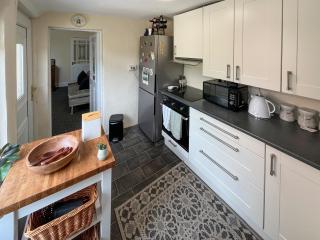 Stone Cottage - 3