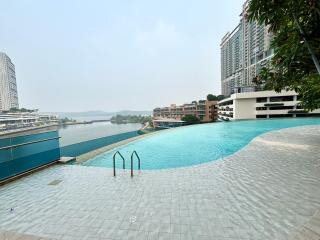 Pinetree Puteri Harbour Premium Couple - 5