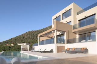 Dias Grand Villa - Indoor & Outdoor Pools - 8