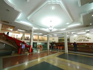 Lucky Star Hotel - 9