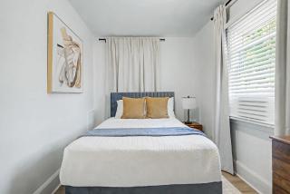 Cincy 5BR Escape Zoo Xavier Sleeps 7 - 5