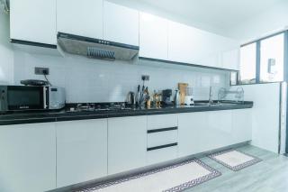Beautifully furnished apartment with swimming pool ample parking space fully equipped gym child play area and amazing city views - 5