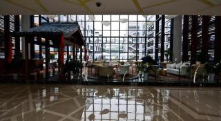 Huangshan Xuanyuan International Hotel - 4