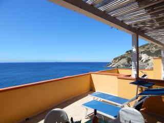Appartamenti - Villa Mare - Pomonte - 0