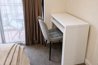 Kivuli Elegant 1BR Perth CBD Parking - 1