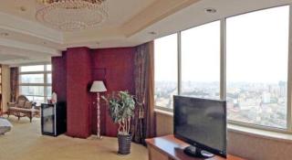 Junyu Grand Hotel Qinhuangdao - 6