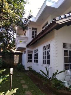 Famale Homestay - 0