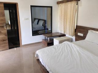 Raj Bagh Resort by Mangal Festie - 4