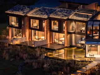 Lijiang Aloman Highland Snow Mountain Ranch Hotel - 1
