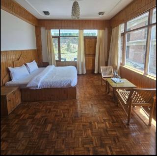 Snow Range Retreat by PH Holidays - 4
