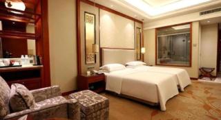 Empark Grand Hotel Beicheng Hefei - 1