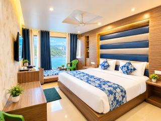 Hotel SR near MALL ROAD, A Cozy Stay Surrounded by the Beauty of Mussoorie -Mountain View -Luxury Rooms -Restaurant -Parking-Rentel Vehicle - 5