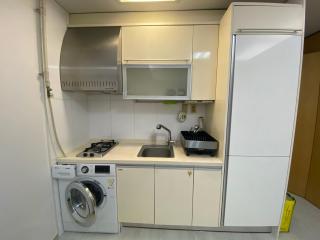 Gangnam stn 1min #plastic surgery #business trip#easy access to transportation - 8