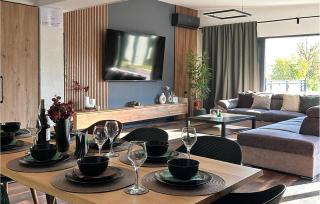 Lovely Home In Nova Diklenica - 8