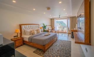 The Mokshada Suites - Premium Boutique Stay with Swimming Pool - 0