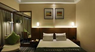 South China Laguna Hotel - 5