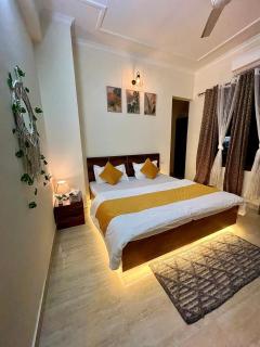 Ambient 1BHK Near Laxman Jhula & Secret Waterfall - 7