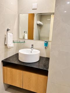 Urban Suites By Castle Stays - 8