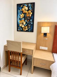 Urban Suites By Castle Stays - 5