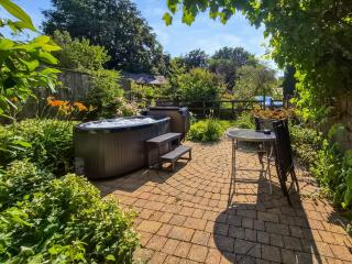 Ostler's Cottage - Uk52192 - 9