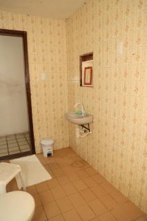 CASA COM QUINTAL ARBORIZADO NO CORAÇÃO DA VÁRZEA RECIFE PE Br - 3