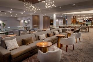 Hilton St. Louis Airport - 3