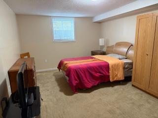Beside U of Guelph Residence Rm 2 - 0