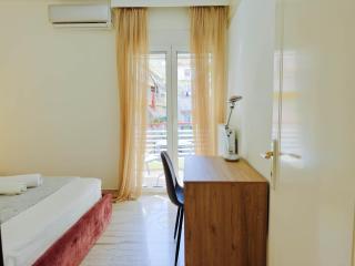 Lama House 2BR 5 Guests Metro 5' Full kitchen - 5