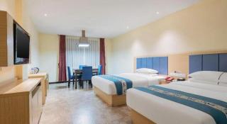 JTOUR Inn Xiantao Shopping Mall Pedestrian Street - 5