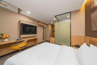 IU Hotel Guangzhou Taihe Square Branch - 2