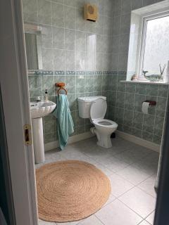 Enniscrone 3-Bedroom Town Apartment 700m to Beach - 9