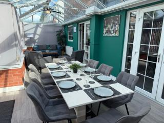 Largee 5 Bed House, Sleeps 10 Near NEC, BHX, HS2 - 7
