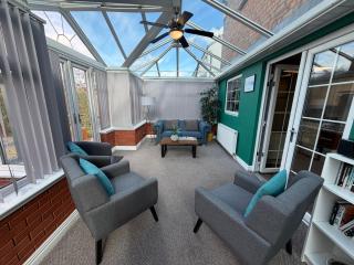 Largee 5 Bed House, Sleeps 10 Near NEC, BHX, HS2 - 6