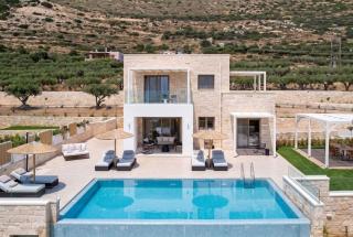 Actea Villas - "Free" Heated Pools - Holiways Collection - 6