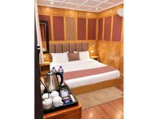 The Grand Hotel Nainital CROW - NATION - Royal Stay with Spacious Rooms, Modern Comforts & Tranquil Mountain Views - 6