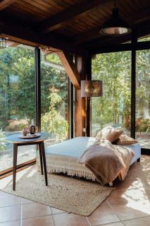 Green Hills Cottage with Pool & Magnificent View - 1
