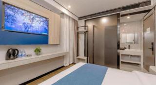 Yifang Hotel (Tianhe Sports Center Guangzhou East Railway Station Branch) - 6
