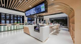 SKYBIRD Hotel - 9