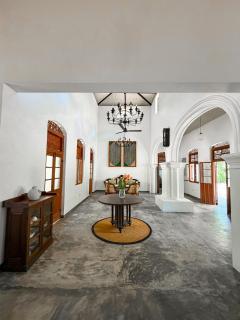 The Surveyor's Bungalow - 5