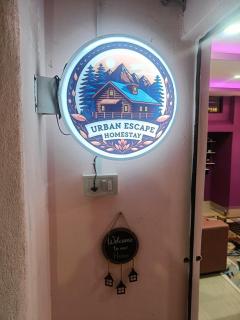 Urban Escape Homestay - 1